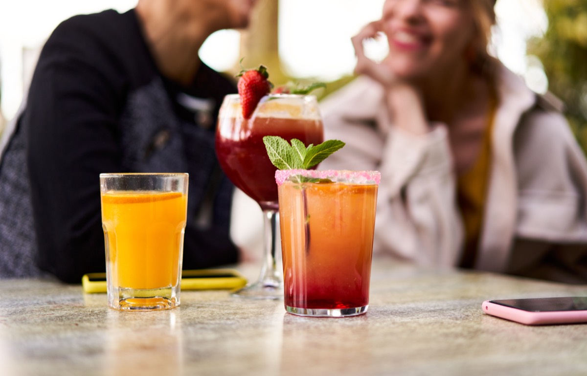 Alcohol-free drinks for a brunch