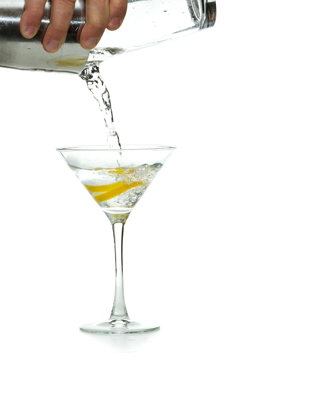 Pouring an alcohol-free cocktail
